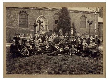 Rektoratsschüler um 1910